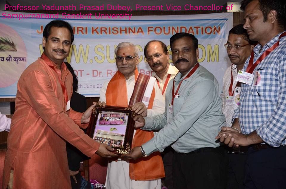 Award to World Famous Astrologer Dr.Sunil